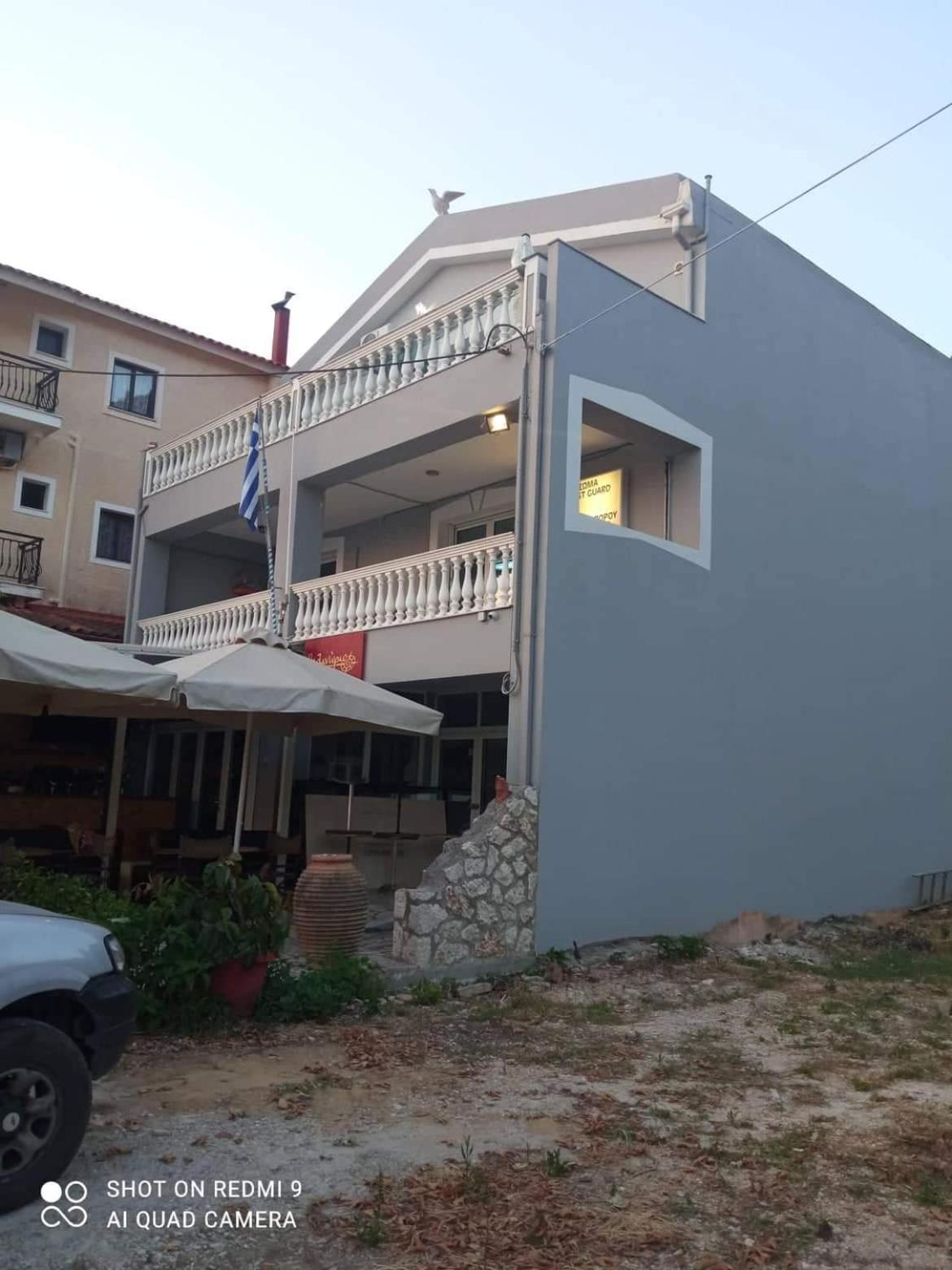 Vasilis Travlos Apartment Poros  Exteriér fotografie